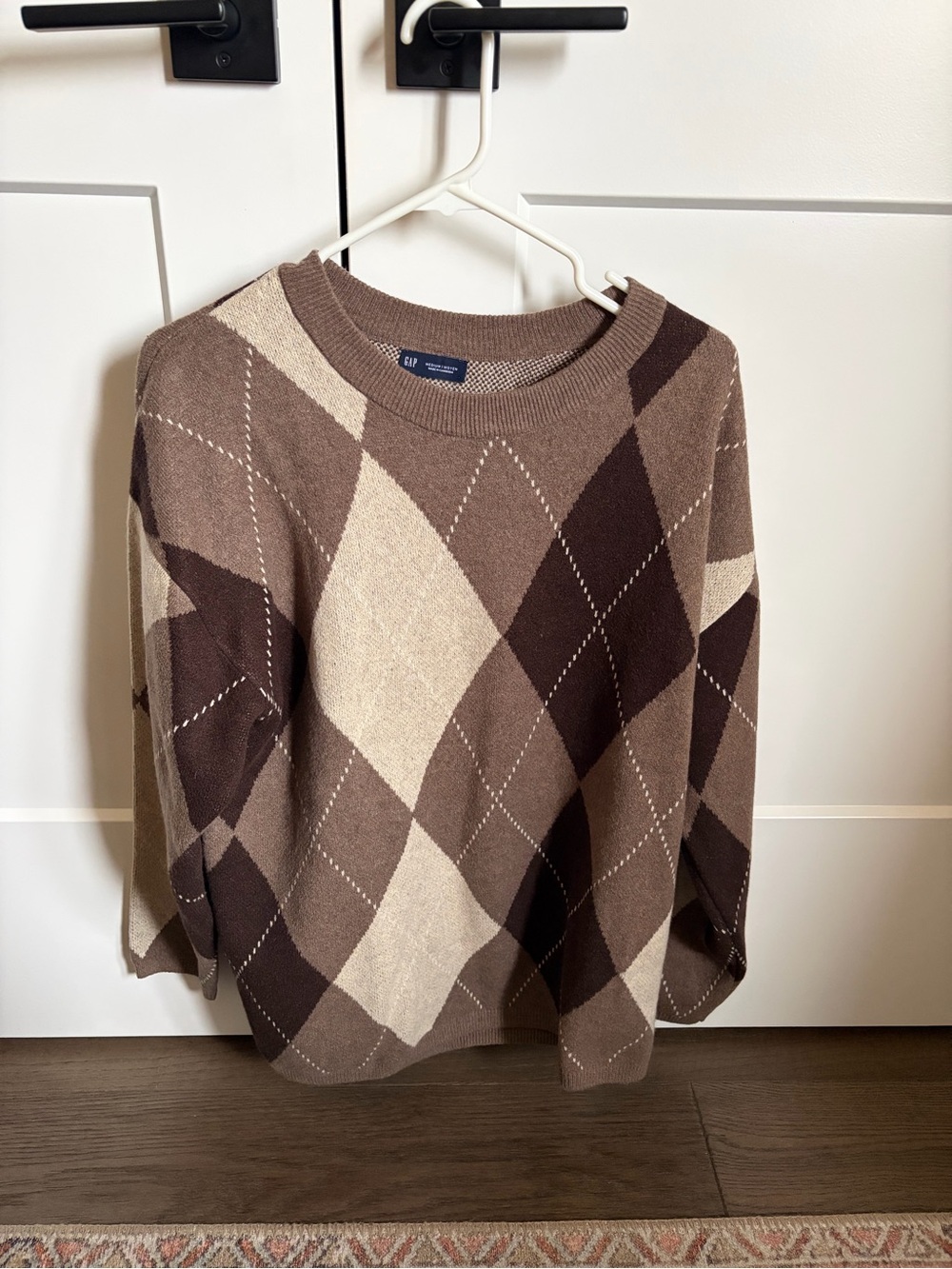 GAP Brown and Cream Argyle Crewneck Sweater